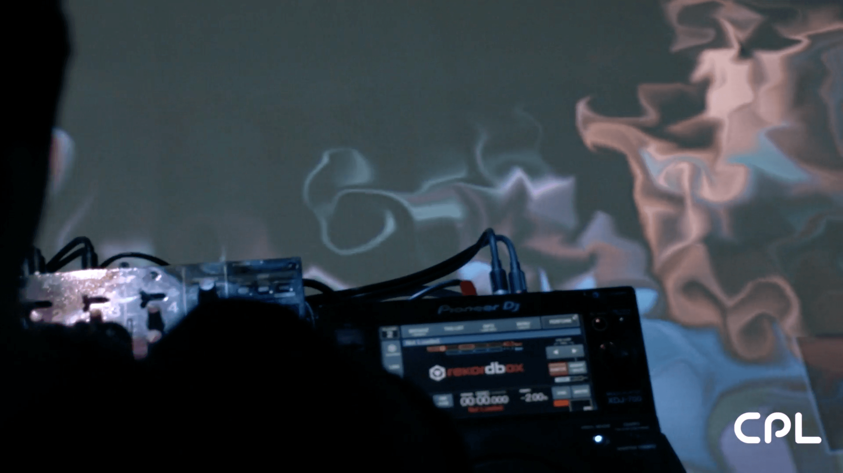 DJESTHESIA: Tangible Multimedia for DJs
